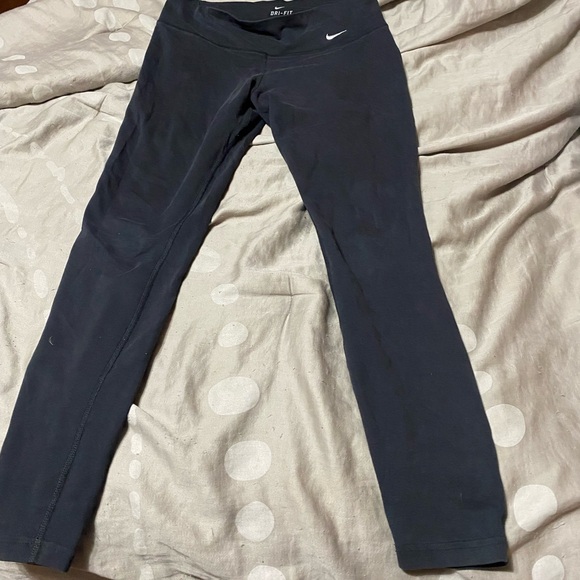 Nike Pants - Nike Black Women’s Active Leggings